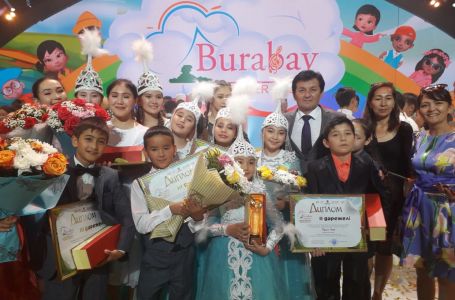 Түркістаннан «Burabay Summer Fest» фестиваліне аттанған өнерпаздар 7 жүлделі орынға ие болды 