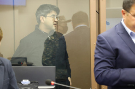 "Үйге неге әйелдерді алып келесің?" Бишімбаевтың адвокаты күтпеген мәлімдеме жасады