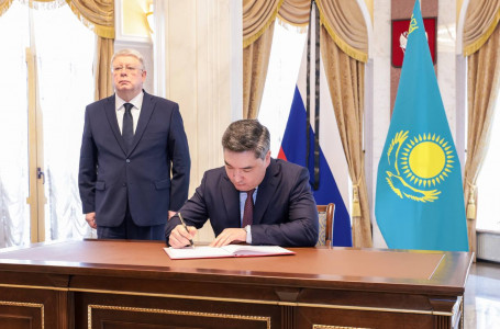 Премьер-министр Бектенов Астанадағы Ресей Федерациясы елшілігіне барды