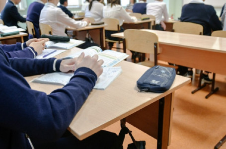 Астанада 8-сынып оқушысы мектептің төртінші қабатынан секіріп кетті