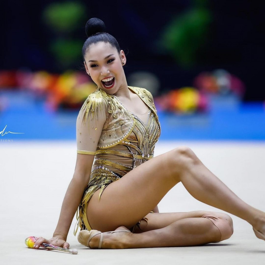 Бір жарыста екі алтын! Қазақстандық Таниева Азия чемпионатында екі рет топ жарды