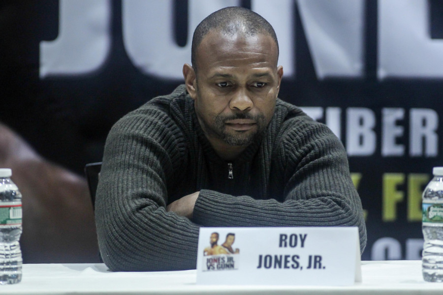 Танымал боксшының ұлы өзіне қол жұмсап қайтыс болды