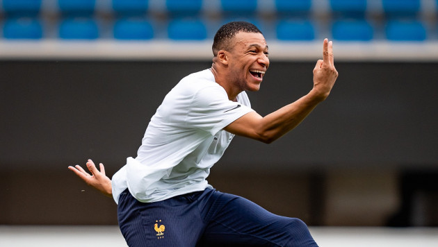 Мбаппе Еуропа чемпионатында тарихи голын салды