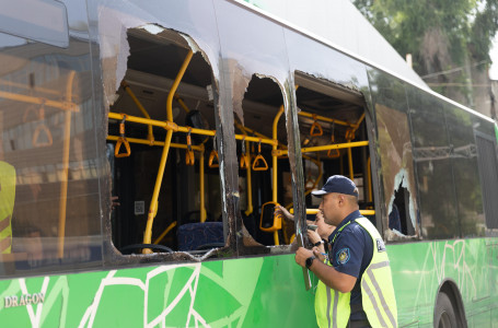 Алматыда ірі автобус апаты болды: оқиға орнынан суреттер