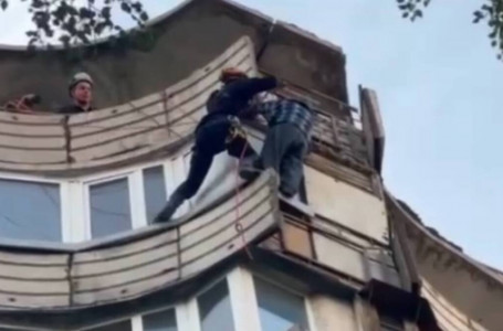 Павлодарда полиция қызметкерлерінің тұрғынды құтқарып қалған сәті видеоға түсіп қалды