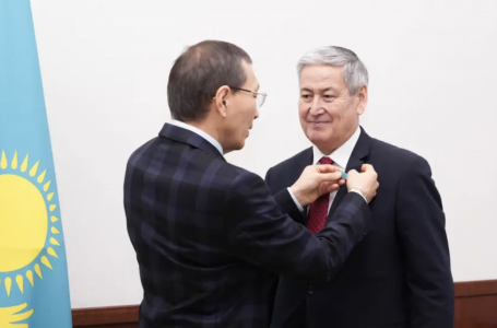 Орталық сайлау комиссиясы Мәжілістің жаңа депутатын тіркеді