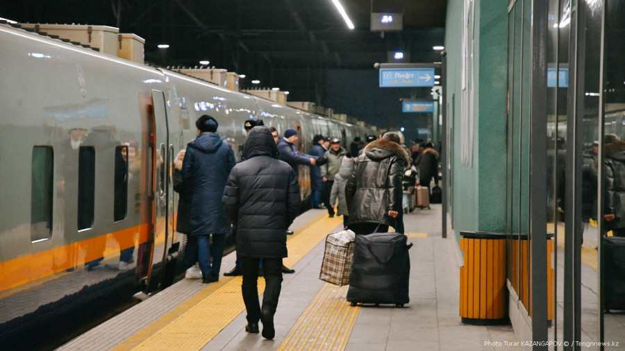 2024 жылы қанша қазақстандық пойызбен қатынады?