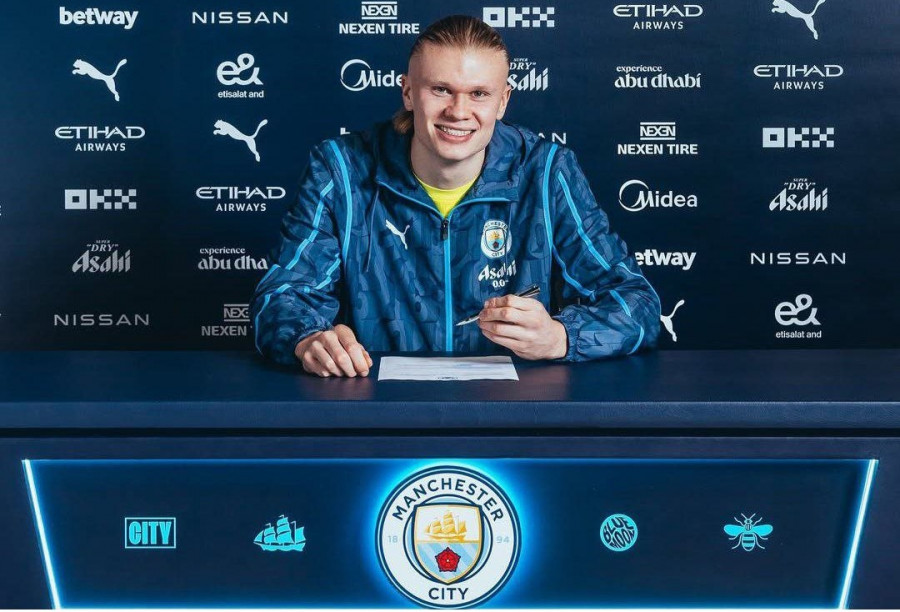 Ең қымбат футболшы командасымен келісімін 9,5 жылға ұзартты