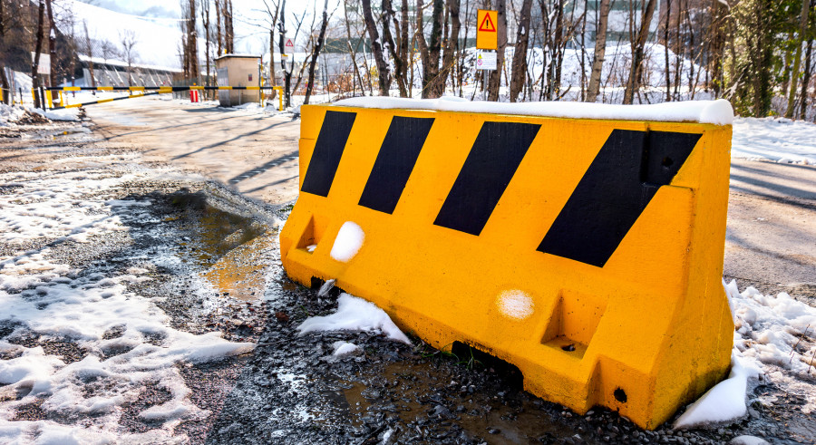 ШҚО-да қар көшкініне байланысты тасжол жабылды