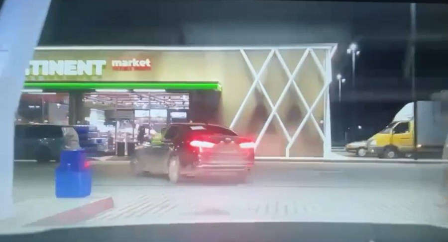 Жамбыл облысында мас жүргізушінің полициядан қашқан сәті видеоға түсіп қалды