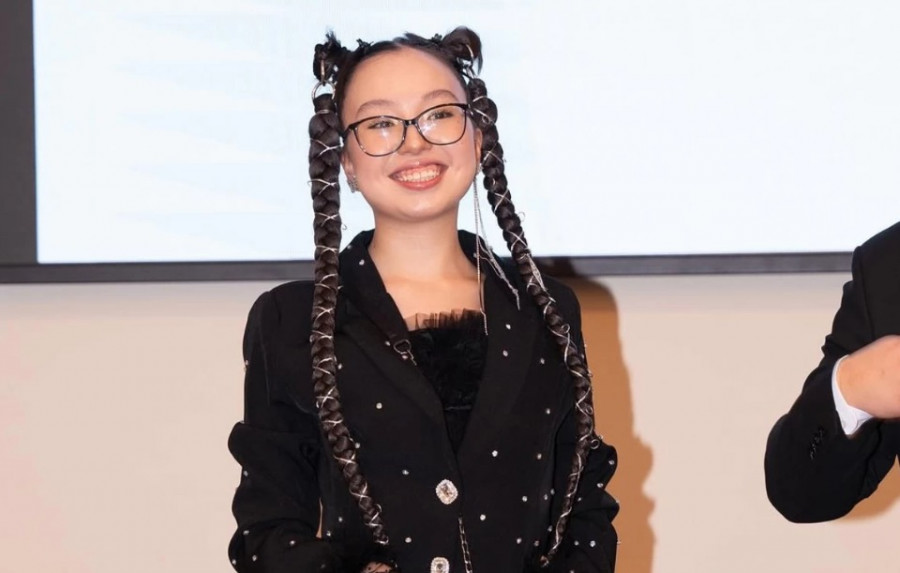 “9 жасымнан ағылшын тілінен сабақ бердім“ - IELTS-тан әлемдік рекорд орнатқан қазақ қызы