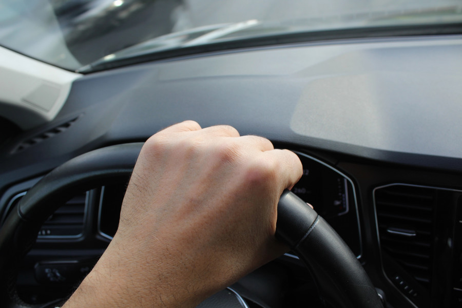 Керемет түкті киска жақыннан 12 жасар қызбен жыныстық қатынас