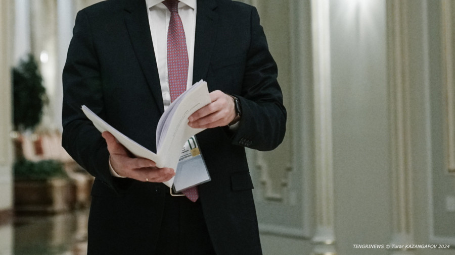 Президент әкімшілігінде ауыс-түйіс жүрді