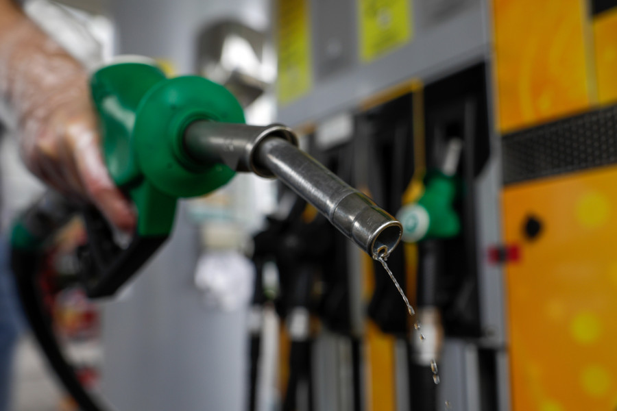 Қазақстан бензин мен дизель отыны экспортына тыйымды ұзартпақ