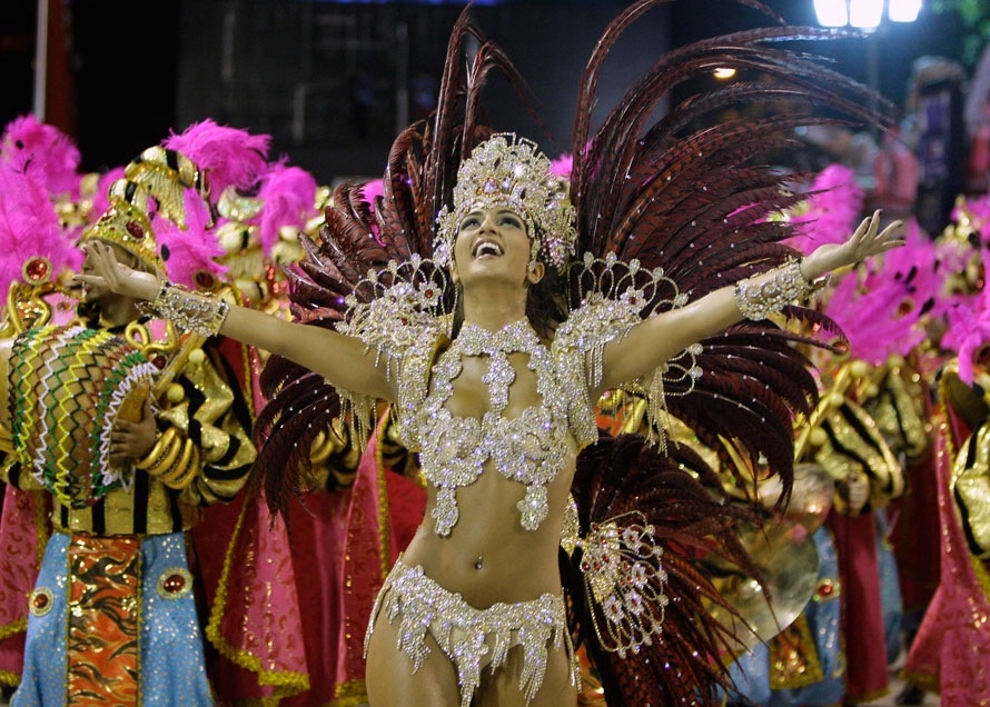 Бразилиялық әлемге танымал карнавал