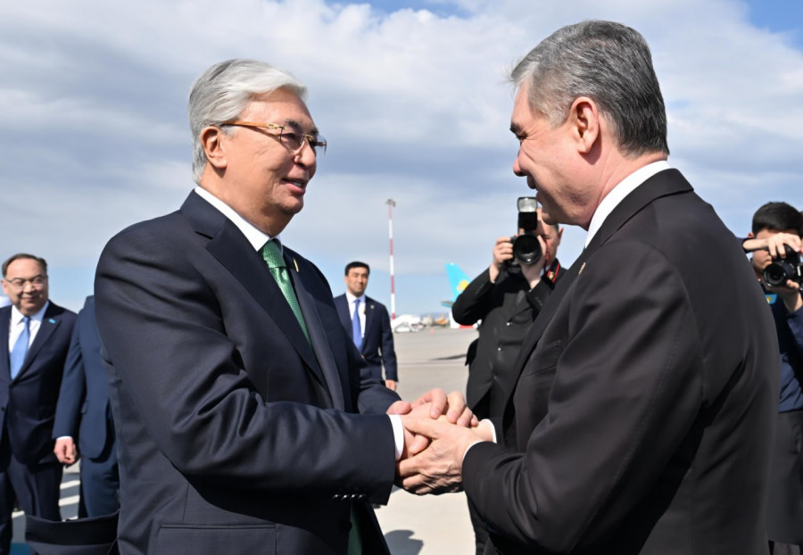 Түрікменстан Халк Маслахатының төрағасы Бердімұхамедов Қазақстанға келді