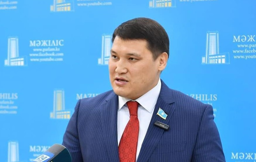 Шымкент әкімінің орынбасары Берденов есін жиды