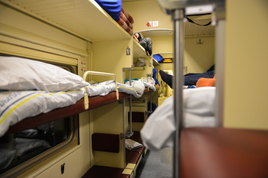 Әйел пойызда жантүршігерлік қылмыс жасады деген күдікке ілінді