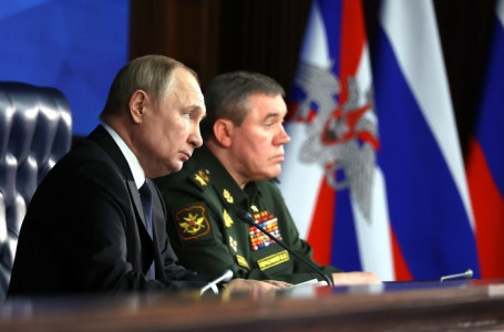 Ресей Жеңістің 80 жылдығына орай атысты уақытша тоқтататынын жариялады