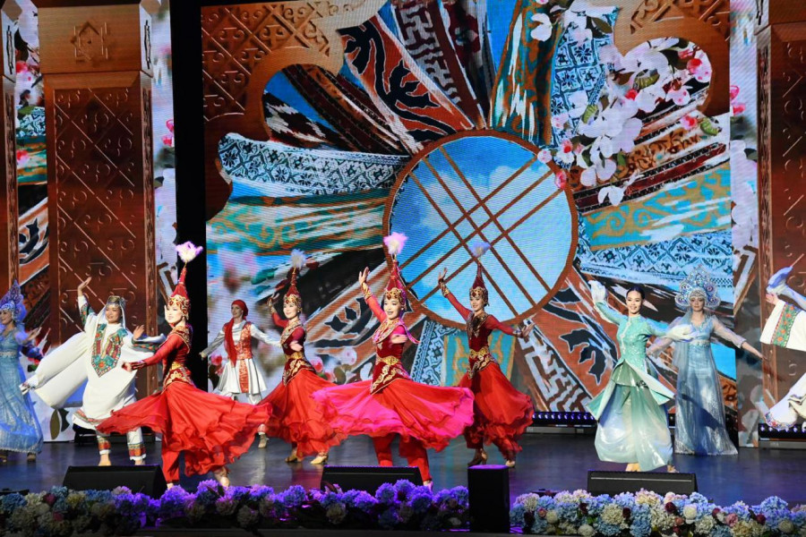 Астанада Қазақстан халқының бірлігі күніне арналған мерекелік концерт өтіп жатыр