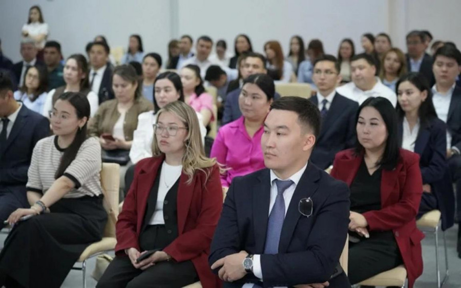 Президенттік жастар кадр резервіне кімдер қатыса алады?