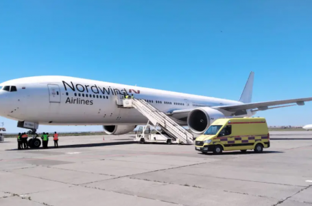 Ресей ұшағы Ақтөбеге шұғыл қонды: бір жолаушы көз жұмды