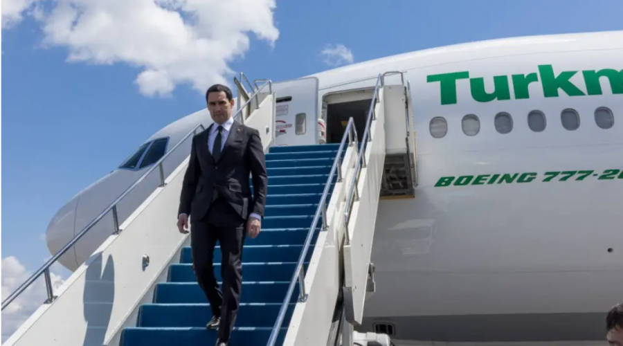 Түрікменстан президенті Астанаға ұшып келді