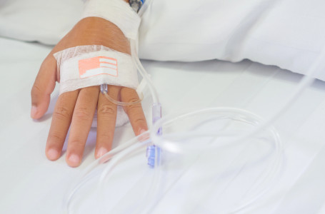 Қарағандыда екі жасар баланы пойыз басып кетті