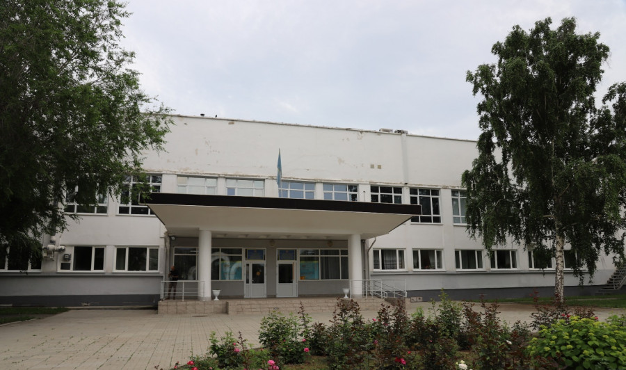 Ескі қабырғаларға жаңа өмір: Өскеменде бұрынғы №1 қалалық аурухана ауқымды түрде жаңғыртылып жатыр