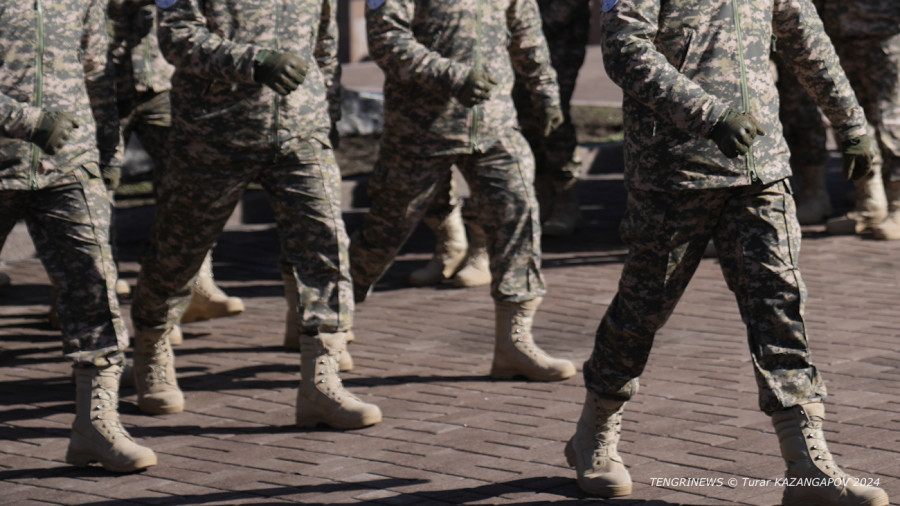 Қазақстан әскері сыртқы, ішкі қатерге дайын ба?