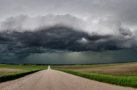 Дүйсенбі Қазақстанның бірнеше өңірінде дауылды ескерту жарияланды