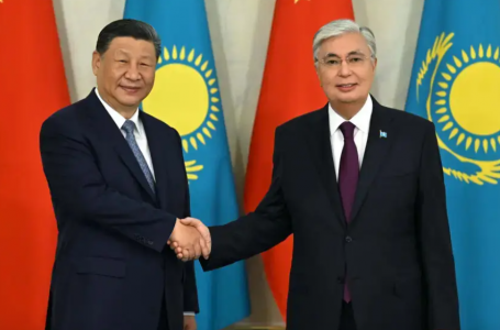 Си Цзиньпин Тоқаевтың шақыруымен Қазақстанға келеді