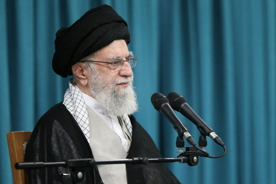 Иранның жоғарғы көсемі АҚШ-қа үн қатты