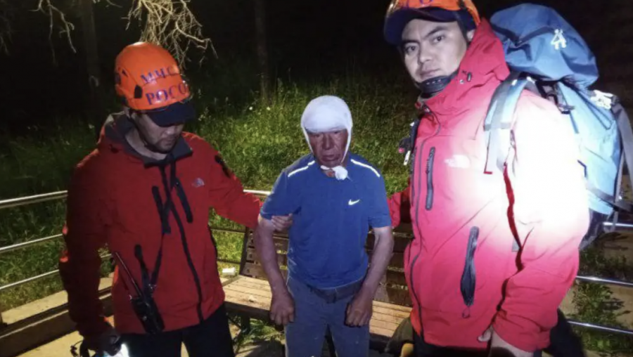 Алматыда ер адам “Денсаулық баспалдағында“ жарақат алды 