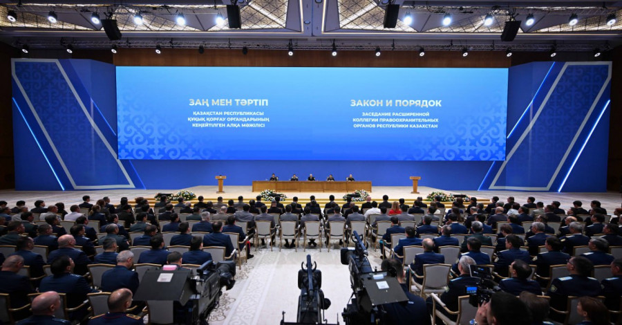 “Қара бұлтты төндірудің де қажеті жоқ“ - Тоқаев құқық қорғау органдарының жұмысы туралы