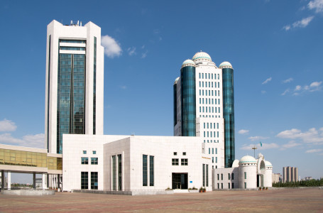 Қошанов Парламент палаталарын бірлескен отырысқа шақырды