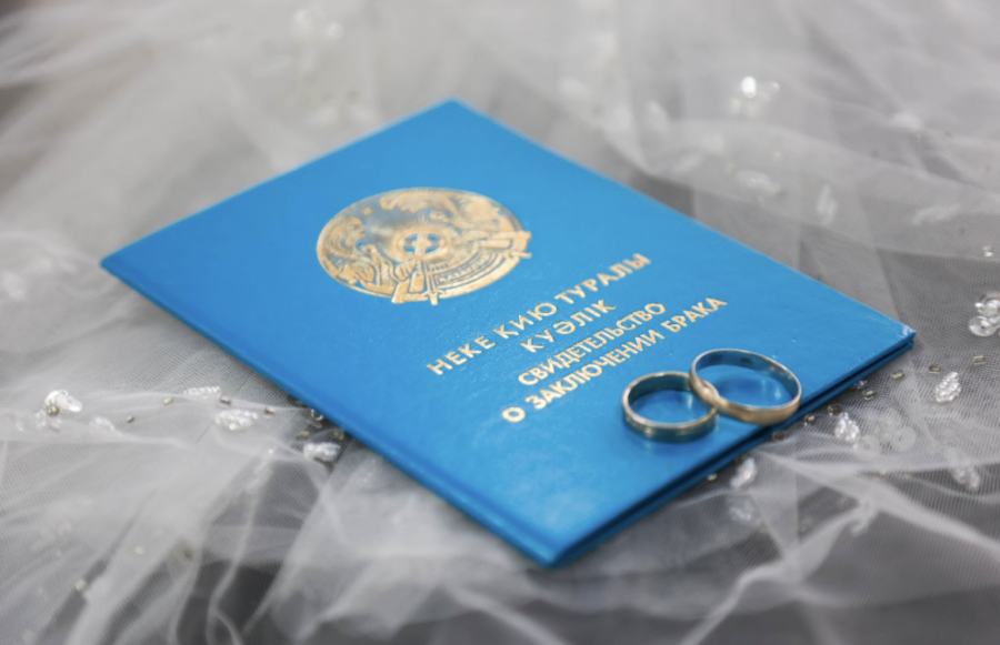 Елімізде қай айда ең көп неке тіркеледі?