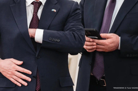 Қазақстандық депутаттар демалысқа шықты