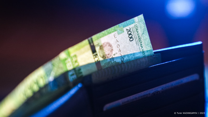 1 шілдеден бастап банктер қазақстандықтардың шоттары туралы мәлімет бере бастайды