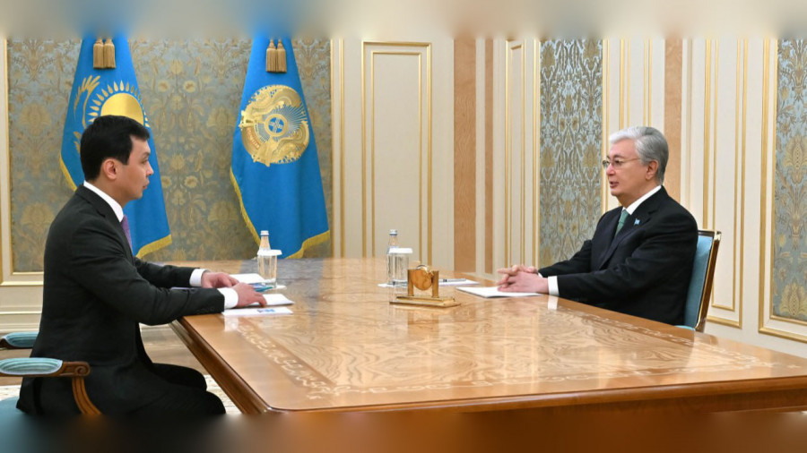 Тоқаев Антикордың бұрынғы төрағасы Асхат Жұмағалиға ризашылығын білдірді