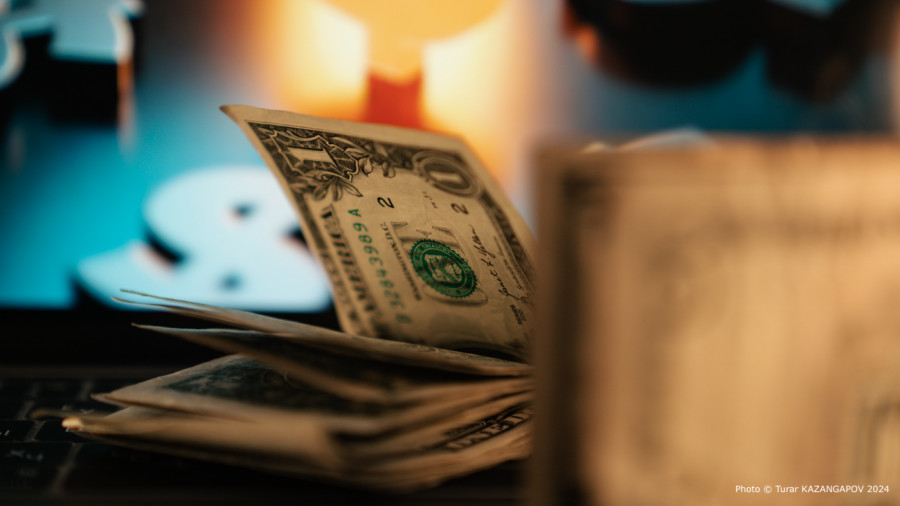 Доллар бағамы тағы да төмендеді