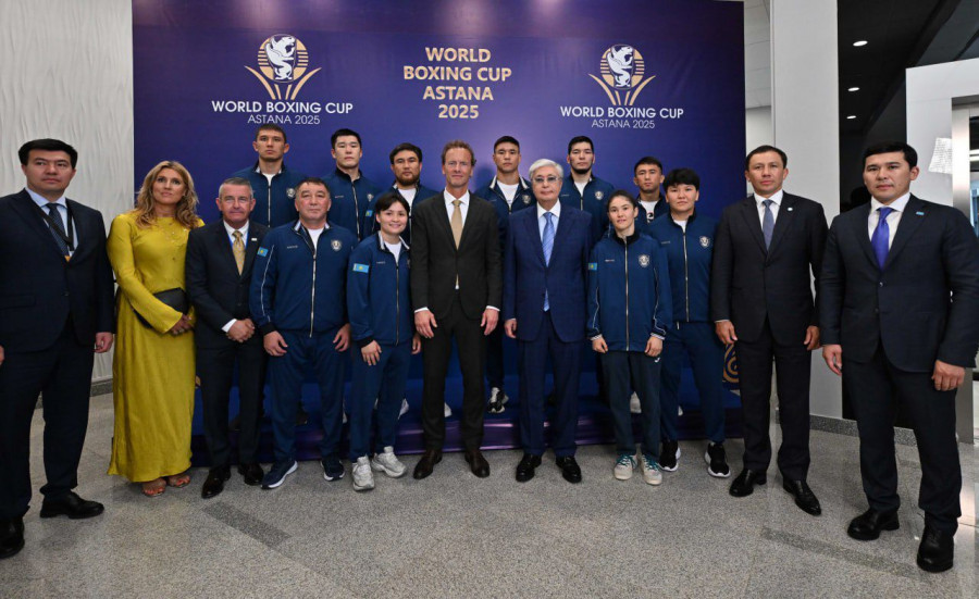 Тоқаев бокстан жүлде алғандарды құттықтады 