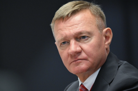 Ресейде қызметінен босатылған министр өз-өзіне қол жұмсады - БАҚ