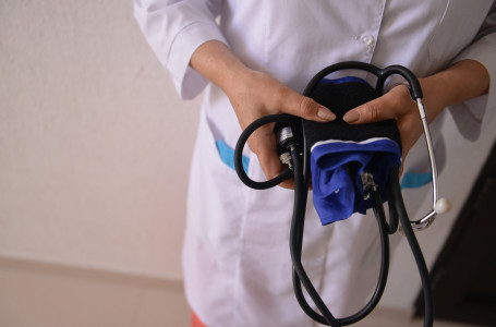 Жазда менингиттен сақ болыңыз! Қауіпті аурудың белгілері қандай?