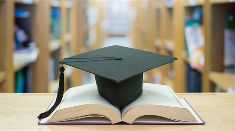 Қазақстанда білім грантына өтінім қабылдау басталды