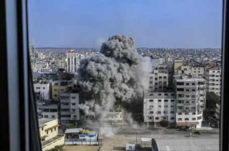 Израиль ХАМАС-қа тиесілі 250 нысанға шабуыл жасады