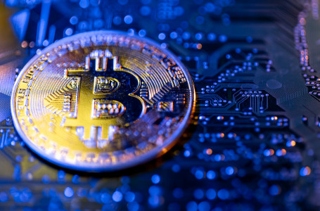 Биткоин бағасы рекордты жаңартты