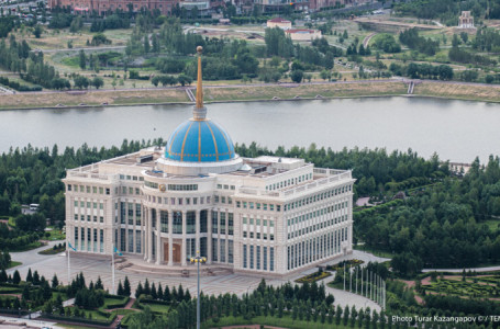 Бақытбек Сыдықов қорғаныс министрінің орынбасары қызметінен босатылды