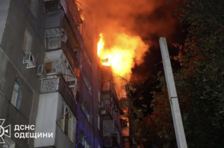 Зеленский ауқымды шабуыл туралы айтты: Украинадағы 10 облыс зардап шекті