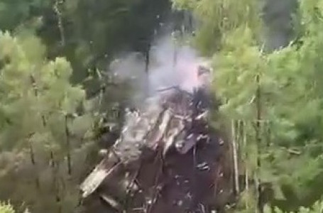 Аман қалғандар жоқ: Ресейде Ан-24 ұшағы құлаған жерге құтқарушылар жетті